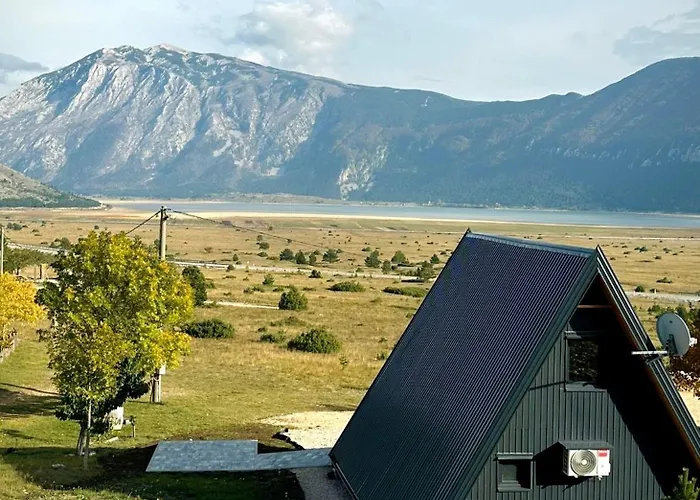 House 木屋 former Sunan airport